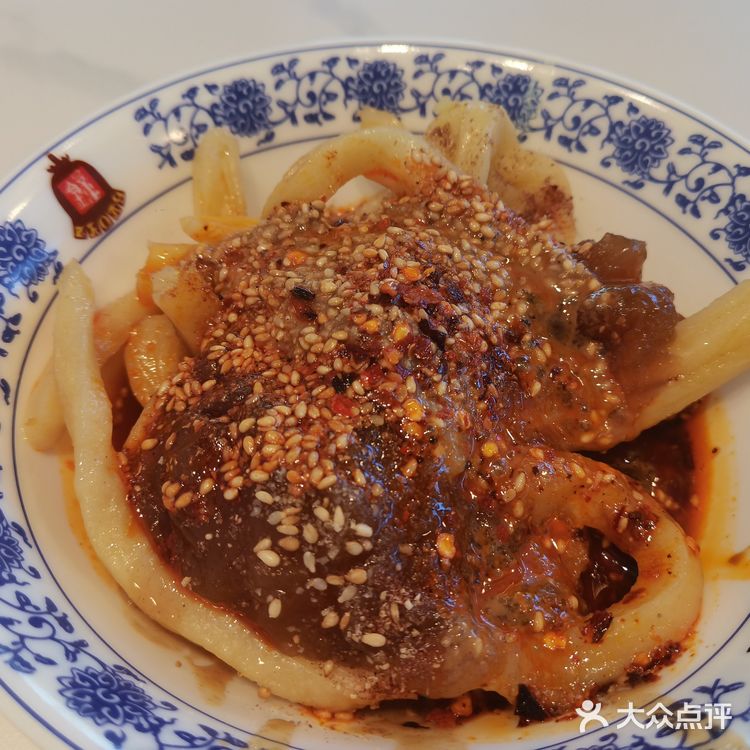 成都的钟水饺，甜水面，酒酿冰豆花真不浪得虚名