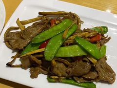 茶树菇炒牛柳-成记海鲜粥(意大利风情街店)