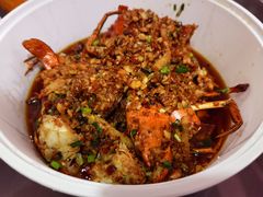 -凤凰路何眼镜香辣蟹(花果园店)