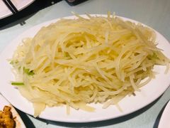 炝土豆丝-老昌春饼(中央大街店)