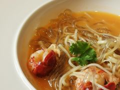手剥小龙虾烧豆面-鲤院·新中式美学·庭院餐厅(夫子庙店)