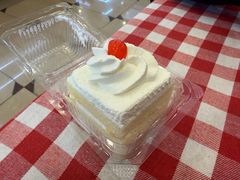 -红宝石·鲜奶小方·海派西点房(南丹店)