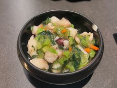 -铭牛烧肉·和牛海鲜自助(高新月牙湖店)