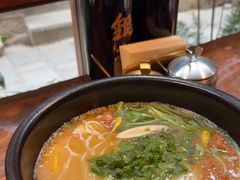 -银米·云南传统过桥米线(双廊黑金冠店)