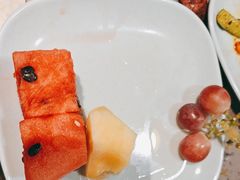 -金滏山烤肉·海鲜·火锅自助餐厅(襄阳万达店)