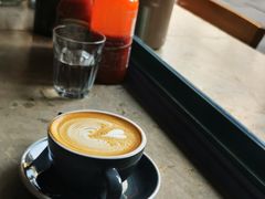 茶拿铁-RAC BAR(安福路店)