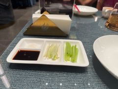 -凤凰园烤鸭店·唐山菜·传承花椒肉(老唐丰路店)