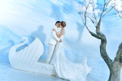 -上海彩妆秀摄影设计有限公司