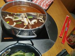 -呷哺呷哺 黄金牧场 (欢乐谷店)