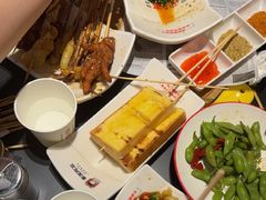 -串王阿三烧烤·小龙虾·烤鱼(拱墅胜利河美食街店)