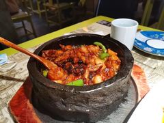 石锅杭椒牛蛙-桂满陇天书(南京德基旗舰店)