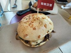 -必胜客(会展店)