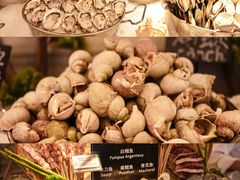 -广州花都皇冠假日酒店