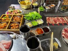 -马路牙子地桌烤肉(工体店)