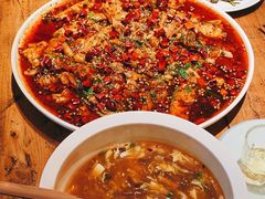 -麻辣总动员·川派海鲜·现炒浇头面·自贡菜(五彩城店)