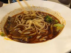 -康师傅私房牛肉面(马泉营奥莱店)