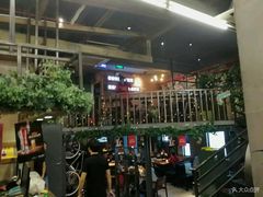 -云晓光头烧烤吧(盛夏店)