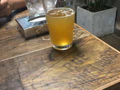 -HIGH FIVE哈福手工汉堡(桂林路店)