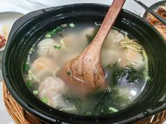 -馋三尺蟹粉小笼(人民广场店)