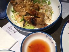 -美奈小馆·越南料理(中航城君尚购物中心店)