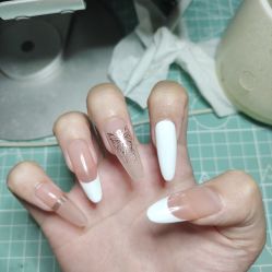 -梵莎美甲美睫