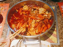 -御上皇三汁焖锅(薛城万达广场店)
