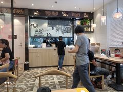 -顾一碗馄饨·烧麦(儿童医学中心店)