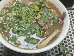 -春雨羊汤店(广开四马路总店)