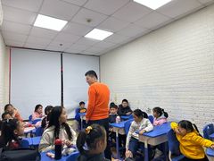 -昂立青少儿成长中心(普陀中环百联校区)
