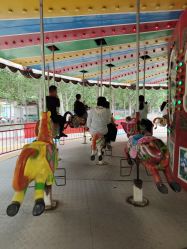 -窦王岭景区游乐场