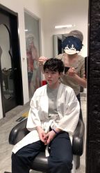 -BULB STUDIO 巴柏明星发型工作室