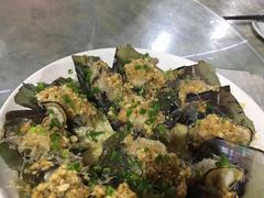 -四川小胡子海鲜(丁村万人海鲜广场店)