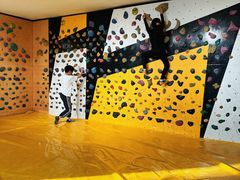 -问山MountQuest攀岩馆