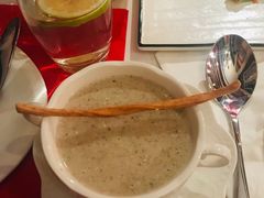 奶油蘑菇汤-威尼斯意餐酒吧 Venezia club(意大利风情街店)