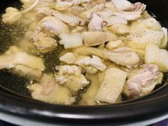 -烹然四季椰子鸡火锅(团结湖总店)