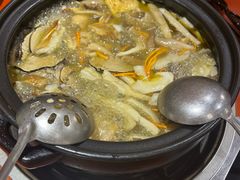 -菌之家·专业纯野生菌火锅·特色炒菌