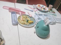 -水桶王国主题餐厅·聚会·生日派对·亲子活动·家庭套餐(亚龙湾希尔顿店)