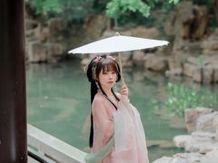 -汉仪华裳汉服馆(豫园店)