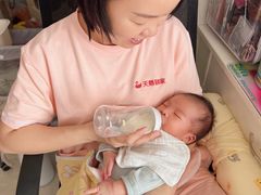 -天鹅到家·保姆月嫂育儿嫂(龙华店)