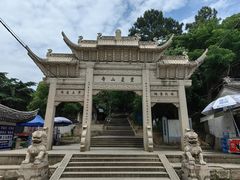 -灵岩山风景区