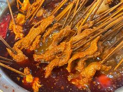 -牛华周记麻辣烫起源店