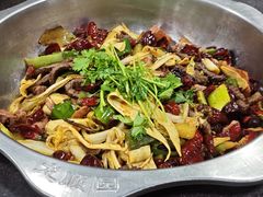 -龙顺园麻辣香锅(机场店)