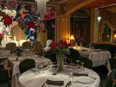 -火车头法国西餐厅