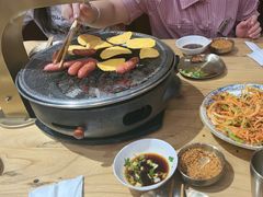 -青瓦餐厅·生鱼片·韩园烤肉(西塔店)