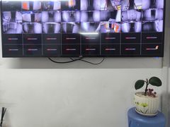 -安东易迷你自助仓储寄存仓库(顾戴路店)