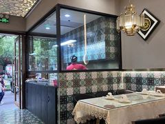 -欧提汗·新疆餐厅·清真(银都路店)