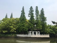 -汇龙潭