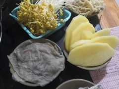 鲜毛肚-星鸿社重庆老火锅