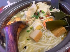 -周鱼小馆石锅酸菜鱼(活力汇店)