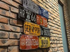 -苹果树下艺术餐厅(宋庄店)